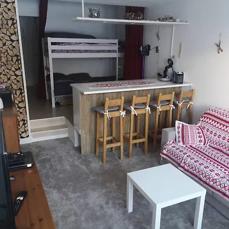 Cosy Au Pied Des Pistes Avec Balcon - 2000 - Fr-1-292-213 Appartement